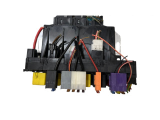 Pojistková skříňka A0325458232, 05045116 Mercede-Benz S W220 2005