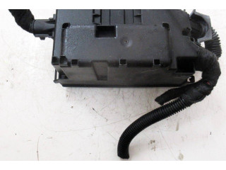 Блок предохранителей     Opel Meriva B    