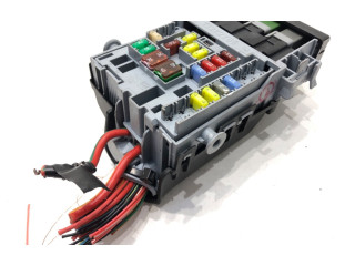   Pojistková skříňka 13222786   Chevrolet Cruze 2012