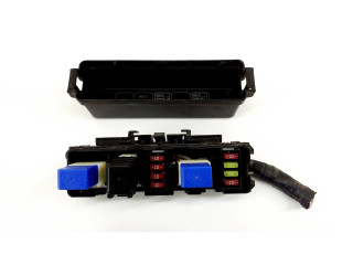 Pojistková skříňka 3NA0B Nssan Leaf I (ZE0) 2012