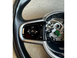 Руль Volvo XC90  2014 -  года 31407817, 626101601D      