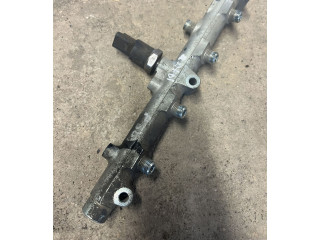 Vstřikovací lišta 028100228, 0445214017   Peugeot 607     