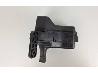 Блок предохранителей 8274113020 Toyota Corolla Verso AR10