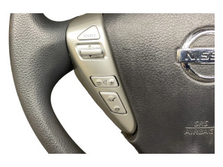 Volant Nissan Note (E11) 2007 308357899GNR, 3083577