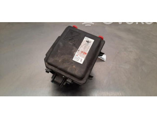 Блок предохранителей     Peugeot 2008 II    