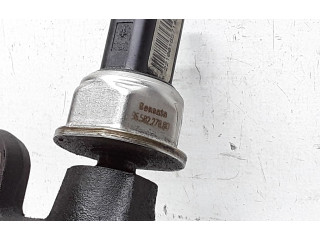 Топливная рампа 9658227880, 9681649580   Volvo V70  