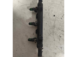 Топливная рампа 03E133320 Skoda Fabia Mk1 (6Y) для двигателя AZQ