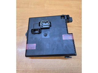 Pojistková skříňka 30786646, 28080156 Volvo XC90 2007