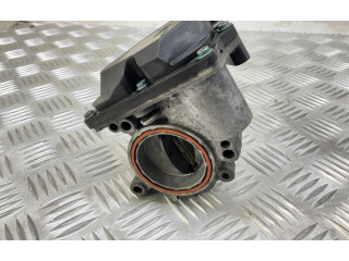 Дроссельная заслонка 03L128063T   Audi Q3 8U