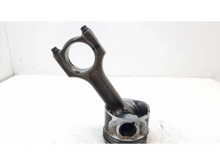 Píst BMW 5 E60 E61 pro naftový motor 2.5 M57D25 (256D2)