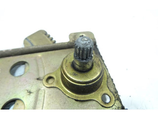 Зеркало (механическое) Daihatsu Sirion - года