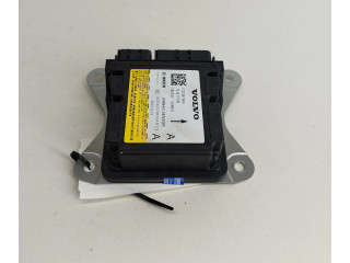Блок подушек безопасности 32387684, P32387684 Volvo XC40
