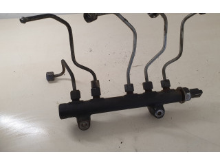 Топливная рампа 9685297580   Citroen C4 Cactus   для двигателя DV6DTED