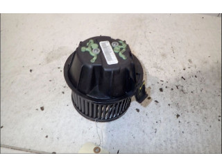 Вентилятор печки 272106020R Dacia Duster