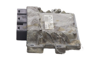 Блок управления двигателя 8200774747   Renault Twingo II