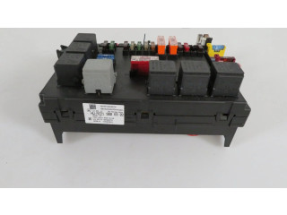 Pojistková skříňka A2219006902, A2219067000 Mercede-Benz S W221 2012