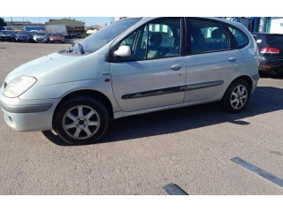 Топливная рампа 8200600208, 8200600208   Renault Scenic I  