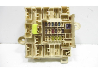 Блок предохранителей Lexus IS 200-300