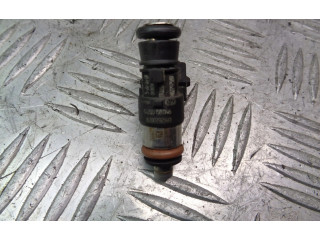 Форсунка 8200292590    Renault Clio III   