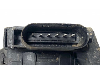 Педаль акселератора