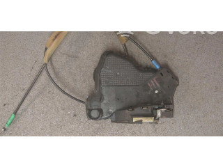 Двигатель центрально замка 2BENISTIK   Toyota Corolla Verso AR10