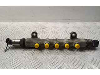 Vstřikovací lišta 238100R020, CJ009516 Toyota Auris 150 2ADFHV