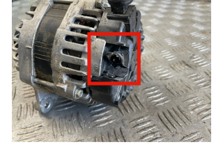 Генератор 23700AB050 Subaru Forester SK