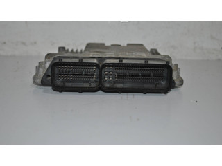 Řídící jednotka 03G906016N, 1039S04908 Volkswagen Caddy 2006