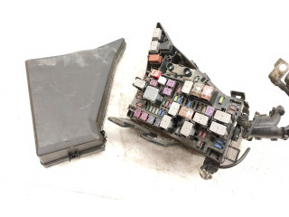 Pojistková skříňka MB502104B Subaru Outback 2011