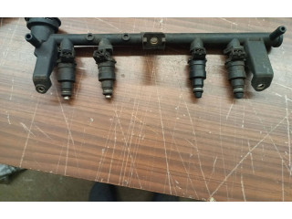 Форсунка     Citroen Xantia   