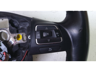 Руль Volkswagen Touran II 2010 - 2016 года 61978150G