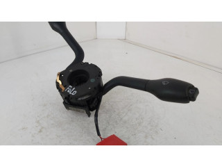 Мултифункционный включатель управления / ручка