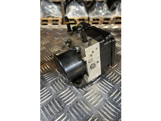 Jednotka ABS 1806320   Ford Fiesta 2012