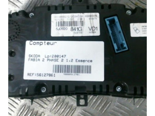 Панель приборов Skoda Fabia Mk2 (5J)