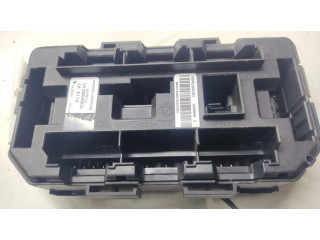 Pojistková skříňka 9389068 BMW 4 F36 Gran coupe 2016