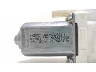 Передний двигатель механизма для подъема окон