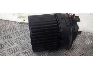 Вентилятор печки    272100975R   Dacia Dokker