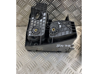 Pojistková skříňka 3C0971249 Volkswagen PASSAT 2010