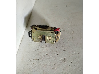 Zámek zadních dveří Chrysler Grand Voyager IV 2003