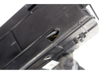 Блок предохранителей Ford Transit Custom