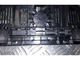 Блок управления климат-контролем 8U0820043H Audi Q3 F3