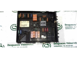 Блок предохранителей 1K0937125   Volkswagen Jetta IV    