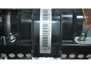 Подушка безопасности водителя    Nissan Tiida C11