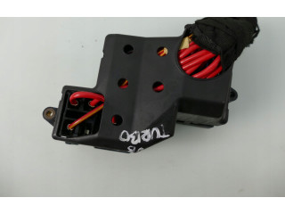 Pojistková skříňka 7L0941828B Porsche Cayenne (9PA) 2005