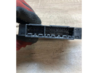 Рулевая рейка Блок управления ABS MR252986, X2T31671 Mitsubishi Colt 1992 - 1996 года