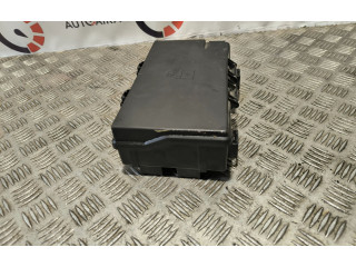 Блок предохранителей 68253443AB   Jeep Grand Cherokee    