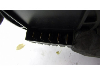 Двигатель стеклоочистителей