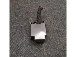 Блок предохранителей 13676641, 18101049501 Chevrolet Camaro