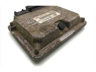 Блок управления двигателя 036906032C Volkswagen New Beetle