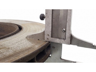 Задний тормозной диск BMW X5 F15 3.0